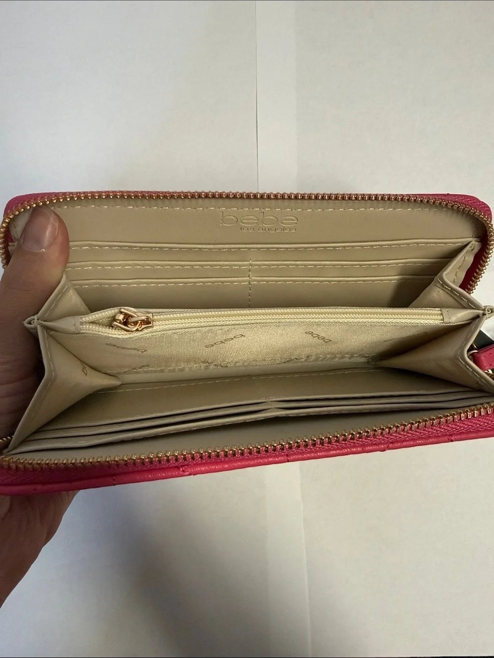NWT Bebe Quilted Hot Pink Wristlet Wallet with Crystal Accent Monogram